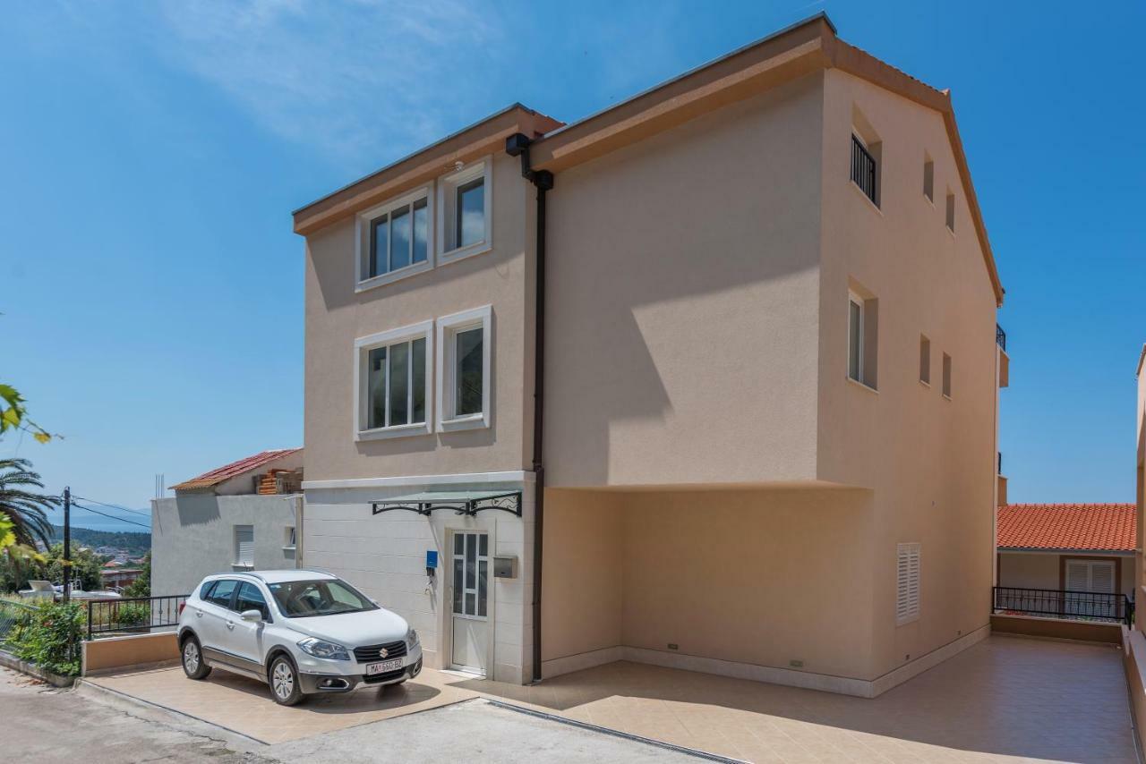 Apartments Naja Makarska Extérieur photo
